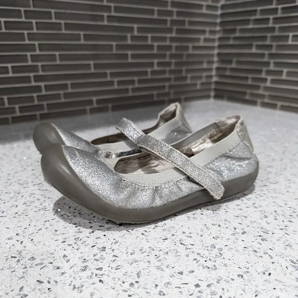 Hanna Andersson Silver Glitter Shiny Maya mary jane Elastic Flats Girls Size 13